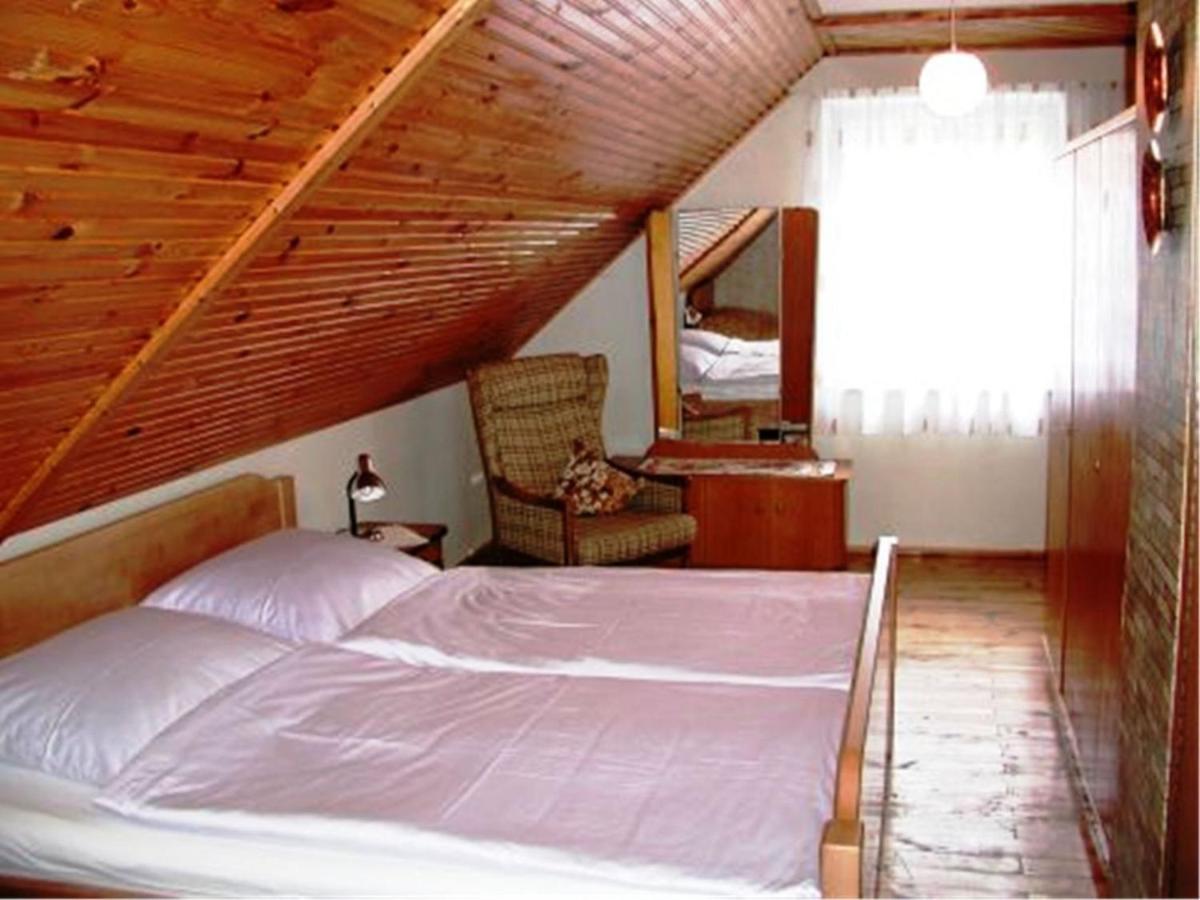 Cozy Pet-friendly Holiday Home in Tännesberg Exteriör bild